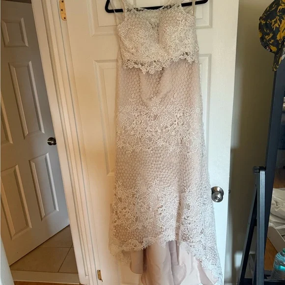 Elegant Lace Overlay two piece Wedding Dress - Picture 2 of 7